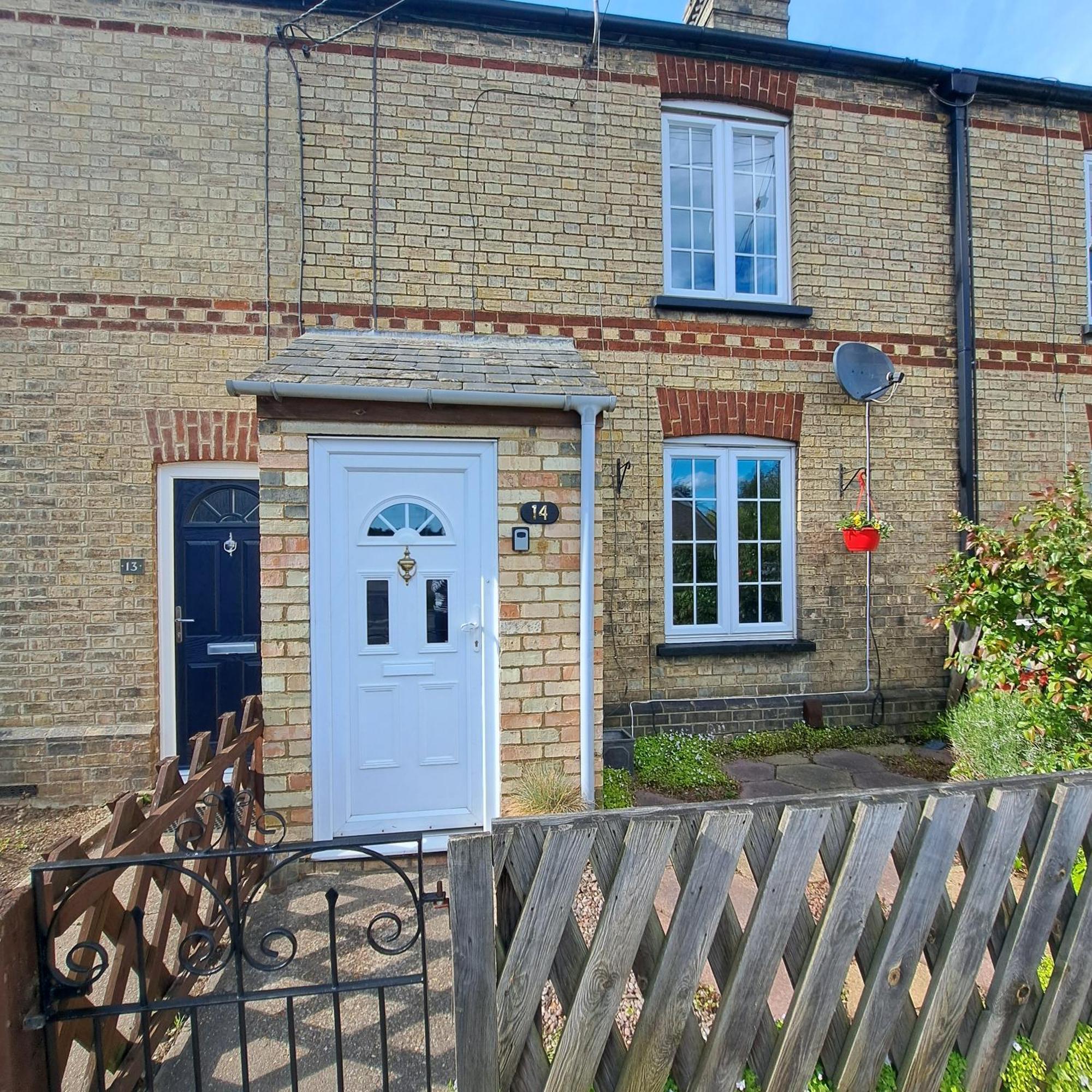 Generous 3 Bed In The Heart Of The Village 헌팅던 외부 사진